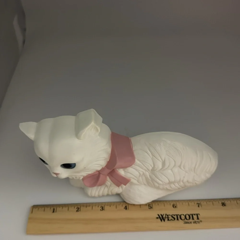 Vintage Molded Plastic Kittens with Pink and Blue Bows (?1970?)